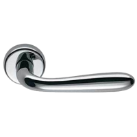 Дверная ручка Colombo Design ROBOT CD41R хром в комплекте с накладками под ключ для межкомнатых дверей Дверная ручка Colombo Design ROBOT CD41R хром в комплекте с накладками под ключ для межкомнатых дверей