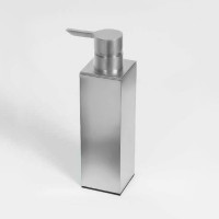 Colombo MiniQ Дозатор настольный 150мл, цвет: хром Colombo MiniQ Дозатор настольный 150мл, цвет: хром