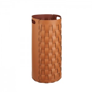 ADJ Bottega Круглая корзина для белья, D33x68 см., цвет: коньяк/бордо ADJ Bottega Круглая корзина для белья, D33x68 см., цвет: коньяк/бордо