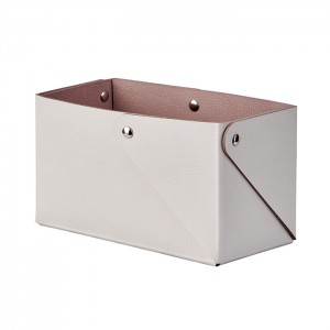 ADJ Коробочка MIU 7x17xH8 см., цвет: устричный/пепельная роза ADJ Коробочка MIU 7x17xH8 см., цвет: устричный/пепельная роза