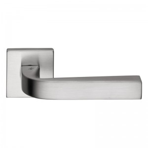 Дверная ручка Colombo PRIUS MA11R хром матовый