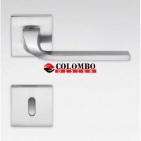 Дверная ручка Colombo ISY BL11R хром матовый Дверная ручка Colombo ISY BL11R хром матовый